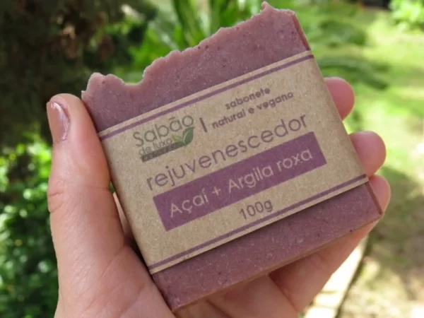 Sabonete Natural e Vegano Açaí+Argila Roxa - Rejuvenescedor - 100g - Image 4
